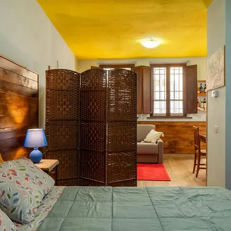 公寓 La Porta Di Destra 弗约诺德拉亚那