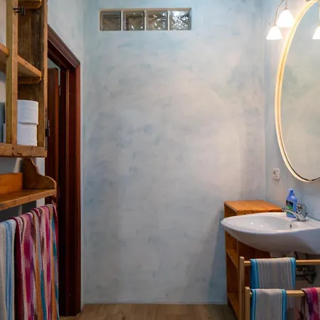 La Porta Di Destra Apartment *